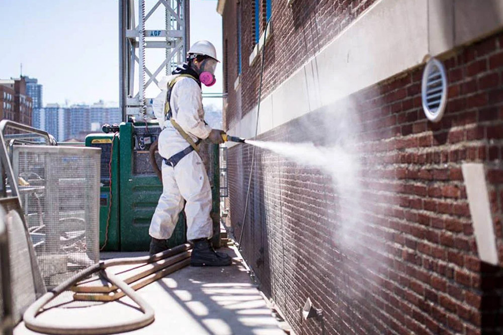 Wet Abrasive Blasting